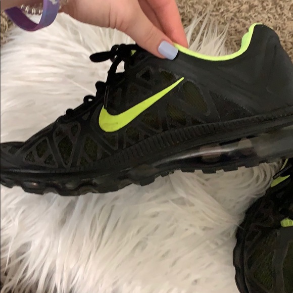 CUSTOM Nike id shoes - Picture 3 of 3